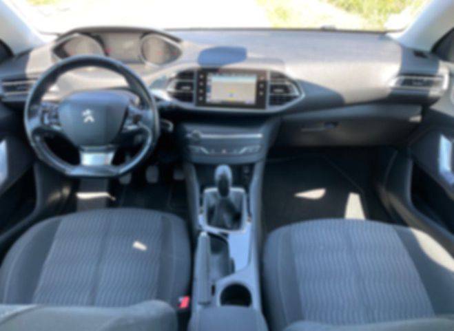 Peugeot 308 II 1.6 BLUEHDI 100ch ACTIVE  de 2017