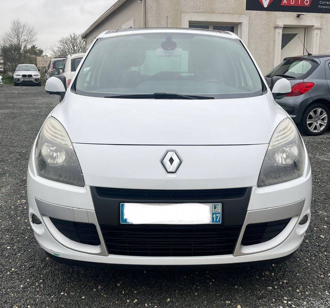Renault Megane SCENIC III 1.5 dCi 105ch Privilge BLANC de 2010