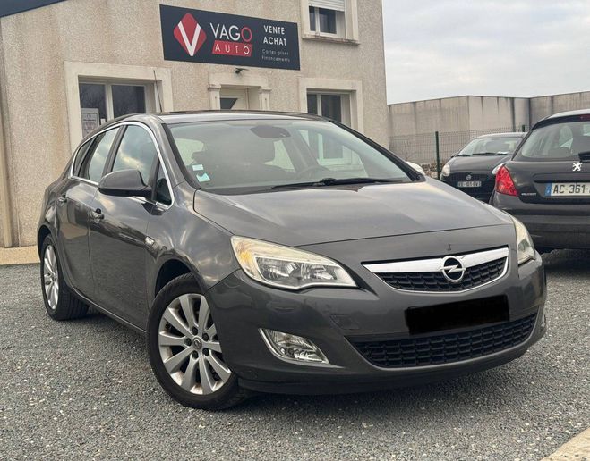 Opel Astra III 1.7 CDTI125 FAP Cosmo 5p GRIS C de 2010