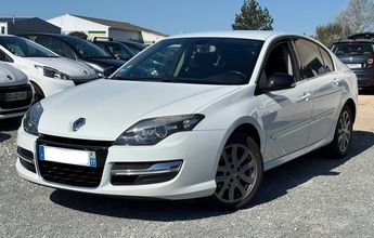  Voir détails -Renault Laguna III 1.5 dCi 110 Limited eco à Saint-Mdard-d'Aunis (17)