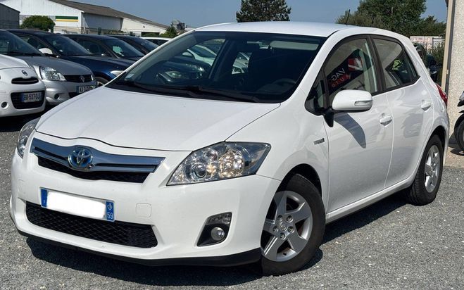 Toyota Auris HSD 136h Millenium 15