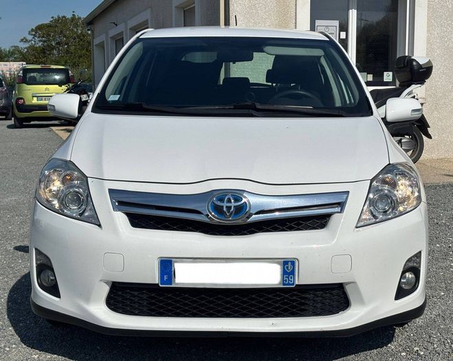 Toyota Auris HSD 136h Millenium 15