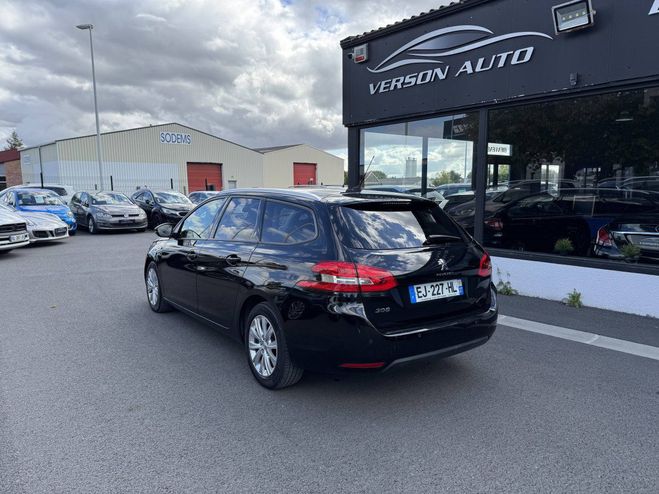 Peugeot 308 SW 1.6 BlueHDi 120 STYLE GPS TEL LED CLI NOIR de 2017