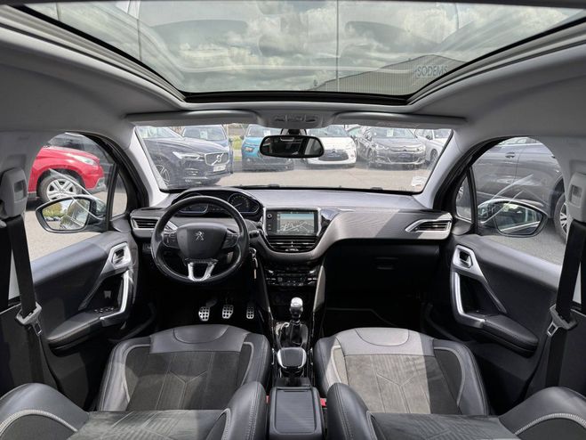 Peugeot 2008 1.6 BlueHDi 120 GPS TOIT PANO CROSSWAY L NOIR de 2016