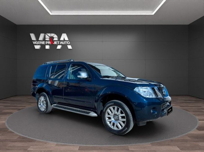 Nissan Pathfinder 2.5 dCi LE ? 190 ch 4x4 BVA 7 places Cui Bleu de 2011