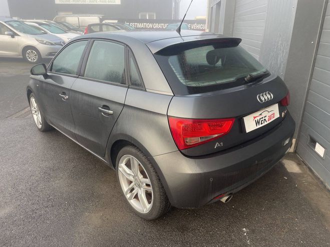 Audi A1 Sportback 1.6 TDI 90 S Line 5 places GRIS de 2012