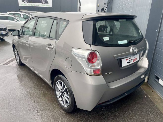 Toyota Verso 1.6 D-4D 112ch Skyview BEIGE de 2014