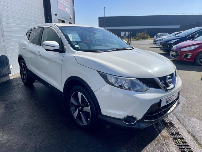 Nissan Qashqai II (J11) 1.2 DIG-T 115ch N-Connecta BLANC de 2017