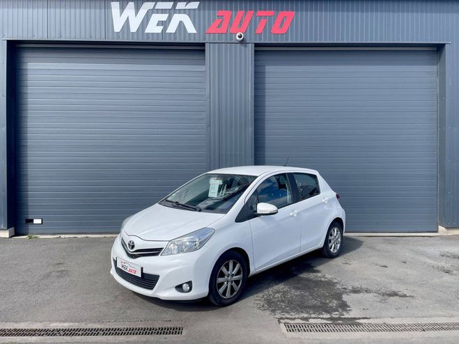 Toyota Yaris III 69 VVT-i Active 5p BLANC de 2014