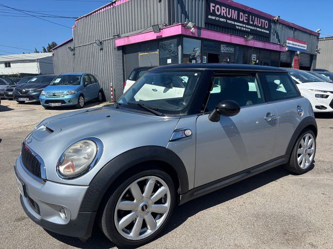 Mini Mini II 1.6 175 COOPER S HOT SPICE BV6 BELLE Gris de 2007