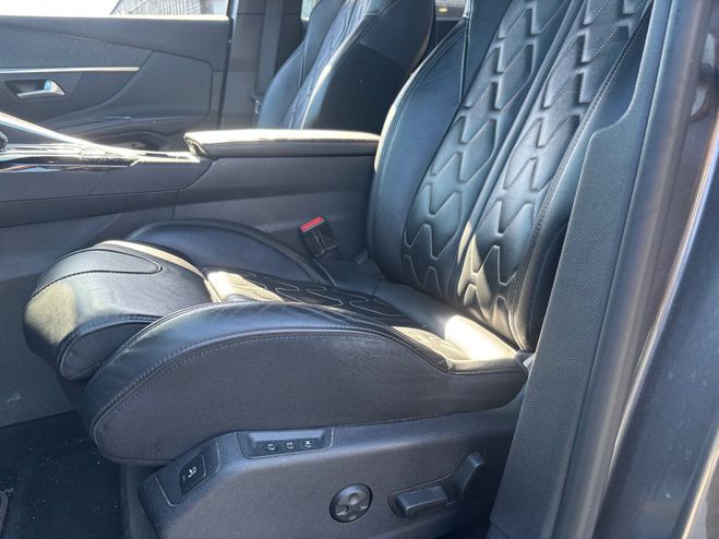 Peugeot 5008 II 1.6 THP 165 S&S GT LINE EAT6 7PLACES Gris fonc de 2018
