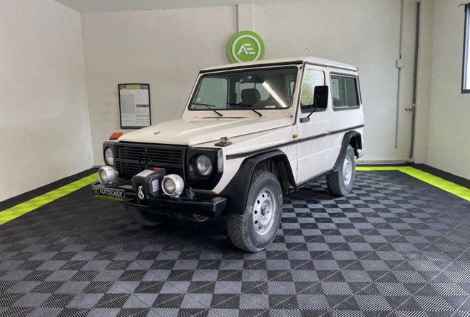 Mercedes Classe G 200 GE SWB Break   Treuil lectrique / R Blanc Creme de 1987