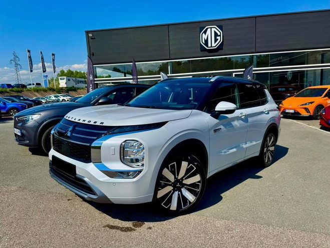 Mitsubishi Outlander PHEV IV 2.4 MIVEC 306 4WD INSTYLE Blanc Nacr de 2025