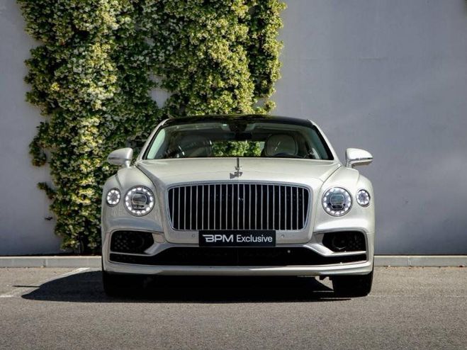 Bentley Flying Spur Odyssean Edition White Sand - By Mulliner de 2024