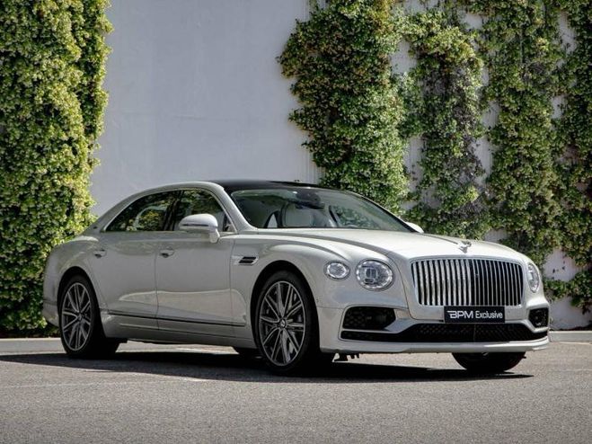 Bentley Flying Spur Odyssean Edition White Sand - By Mulliner de 2024