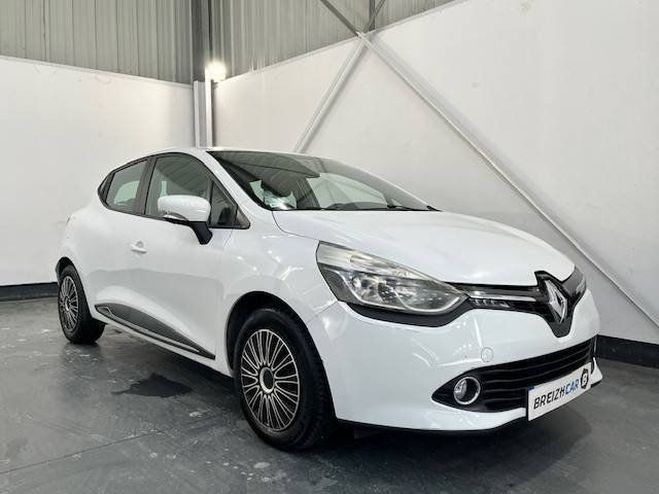 Renault Clio IV (B98) 1.2 16v 75ch Trend Euro6 BLANC de 2016