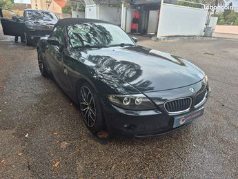  Voir détails -BMW Z4 cabriolet 2.5L 192cv 2005 à Biot (06)