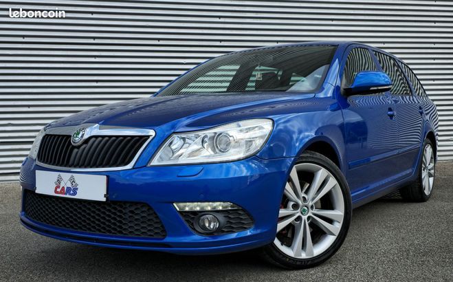 Skoda Octavia 2.0 tfsi rs Bleu de 2012