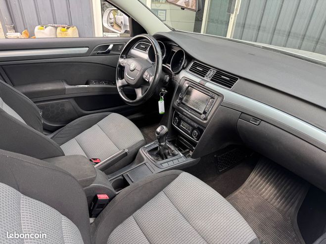 Skoda Superb 1.8 tsi 160ch ambition Gris de 2008