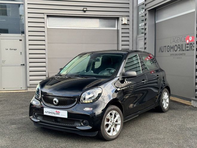 Smart Forfour II 60KW ELECTRIQUE PASSION 17.6 KWH Noir de 2017