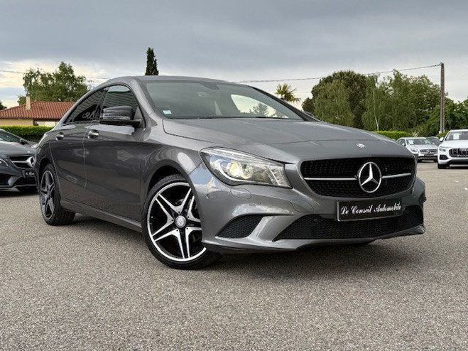 Mercedes Classe CLA (C117) 180 SENSATION Gris F de 2013
