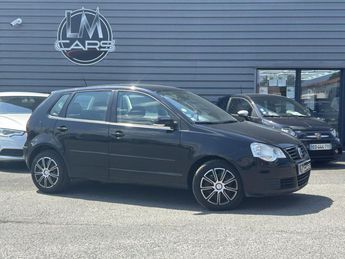  Voir détails -Volkswagen Polo 1.2i 65 Trend à Chteaubernard (16)