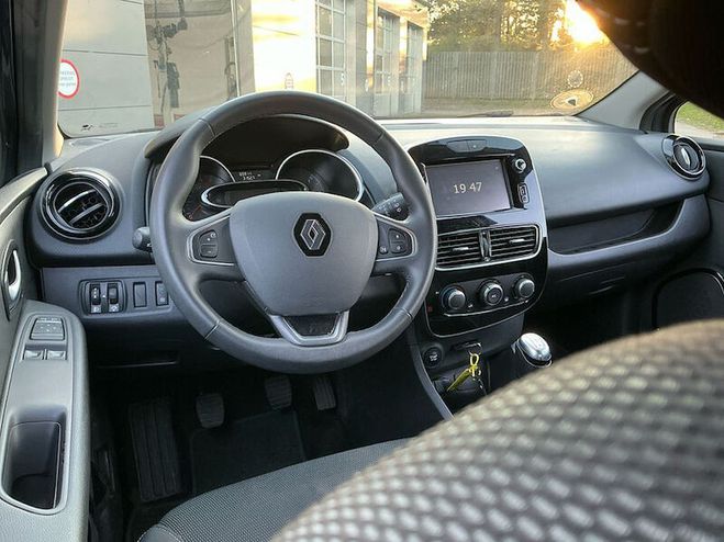 Renault Clio IV ESTATE 0.9 TCe 90 ZEN Gris Fonc de 2018