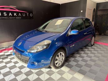  Voir détails -Renault Clio III dCi 85 eco2 Dynamique à Champs-sur-Yonne (89)