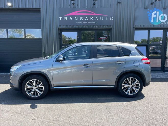 Peugeot 4008 1.6 hdi 115ch avec 4 roues motrices navi GRIS de 2012