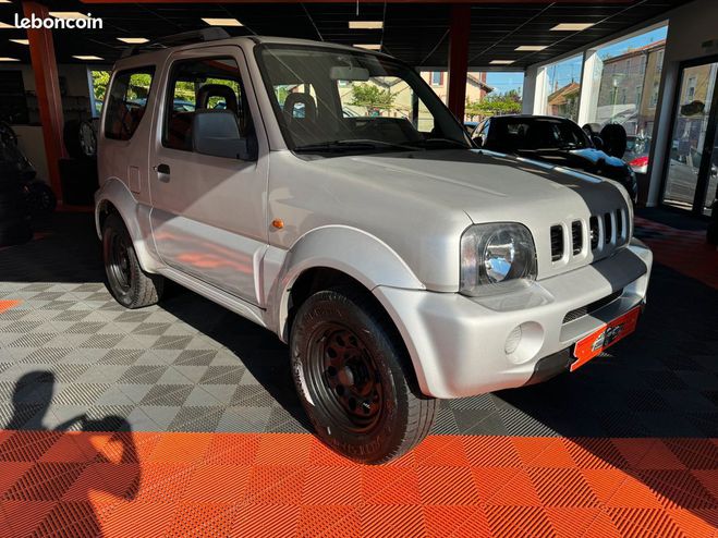 Suzuki Jimny BVA 4x4 1.3 JLX 81 cv Garantie 12 mois  de 2002
