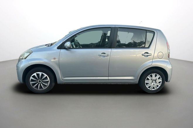 Daihatsu Sirion 1.3 VVT BVA Grise de 2006