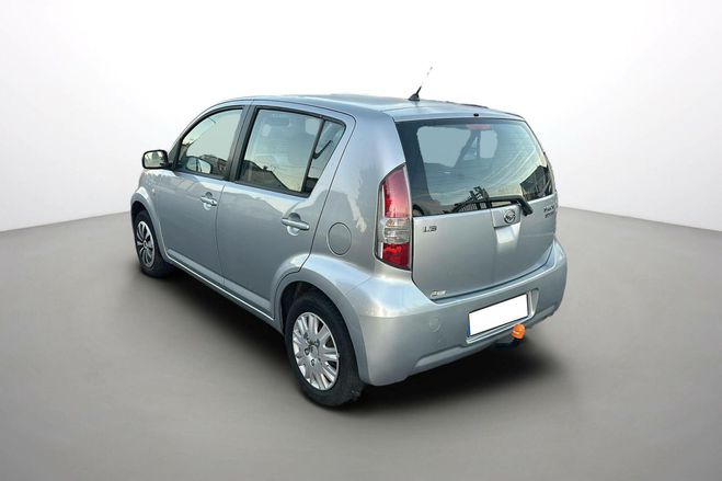 Daihatsu Sirion 1.3 VVT BVA Grise de 2006