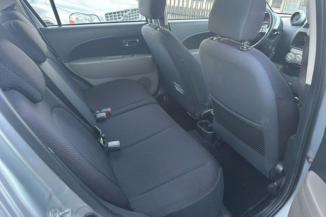 Daihatsu Sirion 1.3 VVT BVA Grise de 2006
