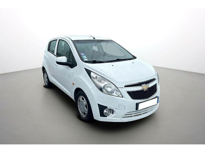 Chevrolet Spark 1.0 16V - 68 GPL LS Blanche de 2011