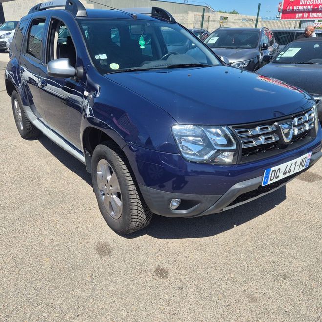 Dacia Duster (2) 1.5 DCI 110 PRESTIGE 4X2 BELLE AFFAI Bleu de 2015