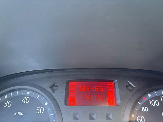 Renault Clio II (2) CAMPUS 1.2 60 GPL .COM 5P Gris de 2010