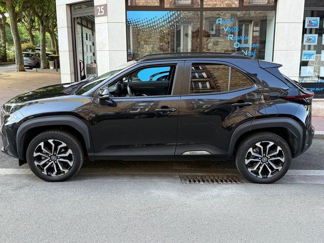 Toyota Yaris Cross 1.5 HYBRIDE 116H 2WD DESIGN Noir Laqu de 2023