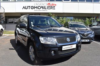  Voir détails -Suzuki Grand Vitara LUXE II 5P 1.9 DDiS Break 4WD 129 cv à Palaiseau (91)