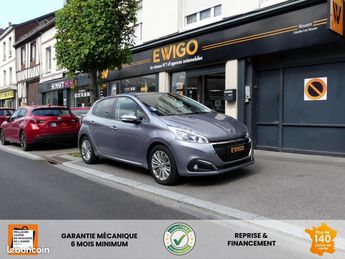  Voir détails -Peugeot 208 GENERATION-I 1.2 82 ALLURE START-STOP CA à Dville-ls-Rouen (76)