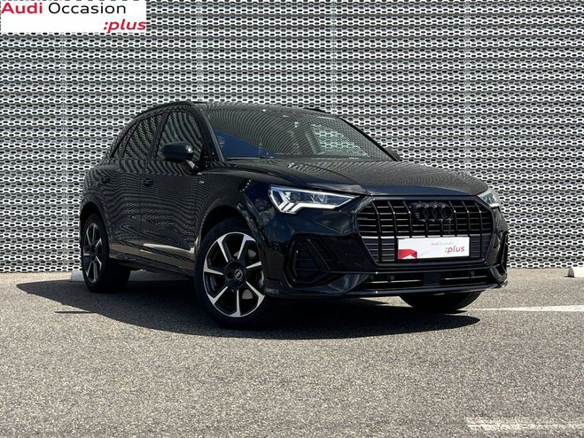 Audi Q3 35 TFSI 150 ch S tronic 7 S line Noir de 2024