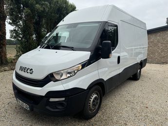  Voir détails -Iveco Daily 35s Fg 2020 L2H2 136 cv à Saint-Coulomb (35)