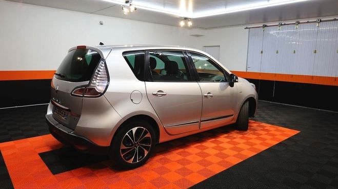 Renault Scenic III 1.5 DCI 110CH BOSE EDC EURO6 2015 Gris C de 2016