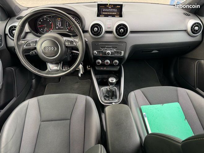 Audi A1 s-Line 1.l tfsi 95 garantie Argent de 2017