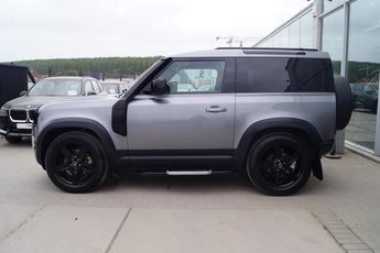 Voir détails -Land rover Defender 90 D200 SE AWD Auto. l ACC l 360 CAM l  à Moerkerke (83)