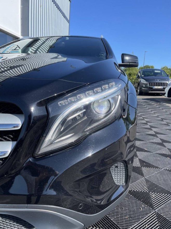 Mercedes Classe GLA Classe I (X156) 200 Sensation 7G-DCT NOIR de 2015