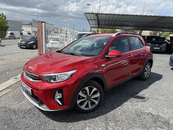  Voir détails -Kia Stonic 1.0 T-GDi 100 ch BVM6 Active à Cournon-d'Auvergne (63)