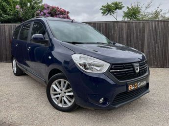  Voir détails -Dacia Lodgy 1.2 TCe 7pl. NAVI-MEDIA-CRUISE-PDC-CAMER à Beveren (87)