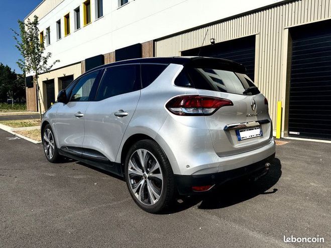 Renault Scenic IV 1.2 TCE 130CH ENERGY INTENS GRATUITE Gris de 2017