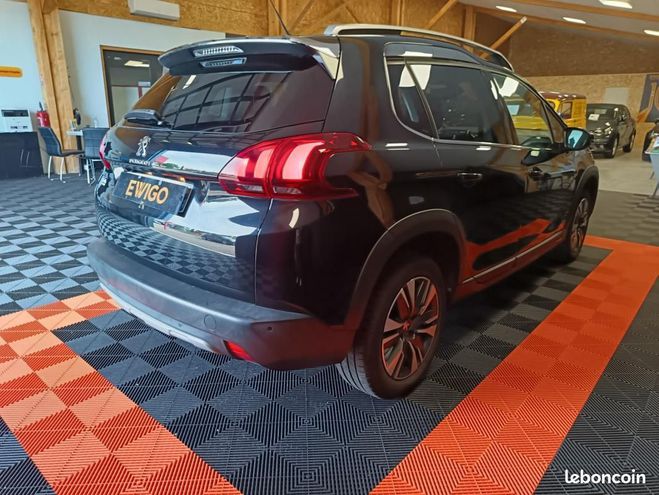 Peugeot 2008 GENERATION-I 1.2 PURETECH 130 ALLURE Noir de 2019