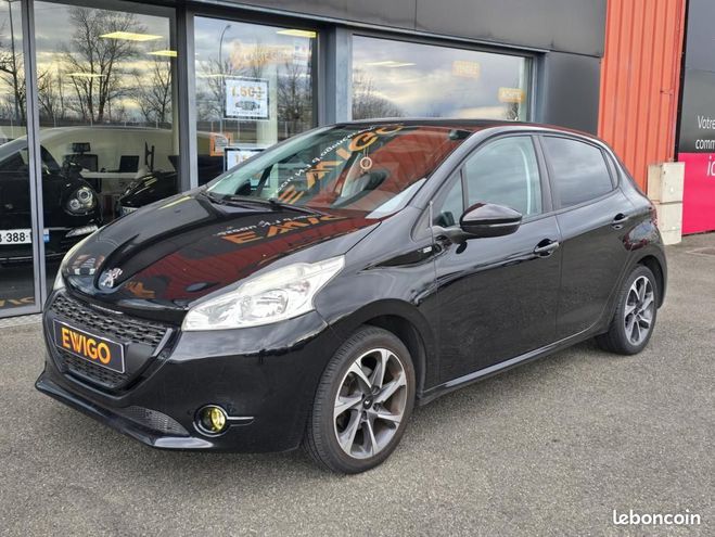 Peugeot 208 1.2 PURETECH STYLE 82ch Boitier Bio Etha Noir de 2014